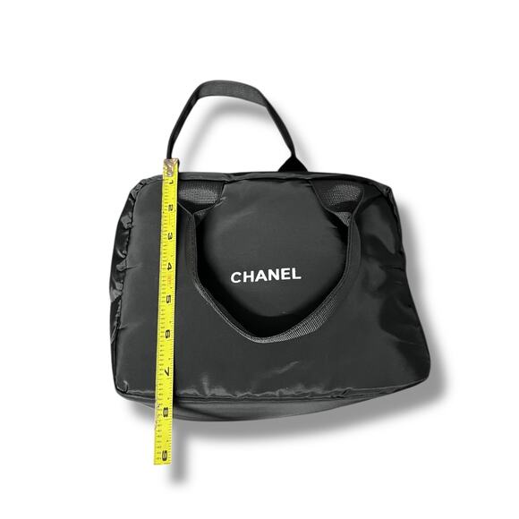 Black Chanel Puffer Makeup Cosmetic Pouch - New In Bag (W/Dust-bag) - Picture 8 of 11